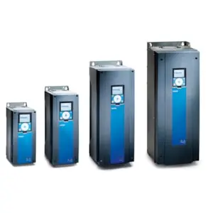 135U4778 Variador de frecuencia Danfoss, 05HP/3.7kW, 380-500VCA, IP21, c/panel de control, VACON0100