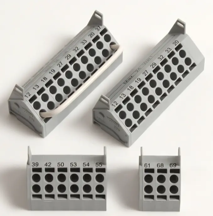 130B0295 Kit de clemas tarjeta de control p/tamaño B3/B4 VLT. Danfoss